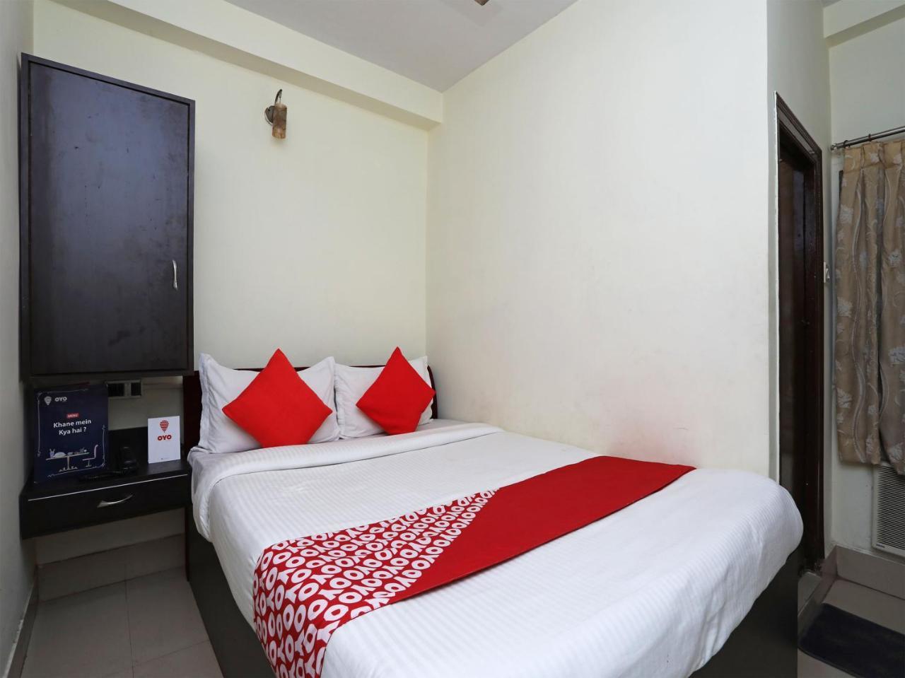 Oyo 13906 Vinita Inn Santragachi ภายนอก รูปภาพ