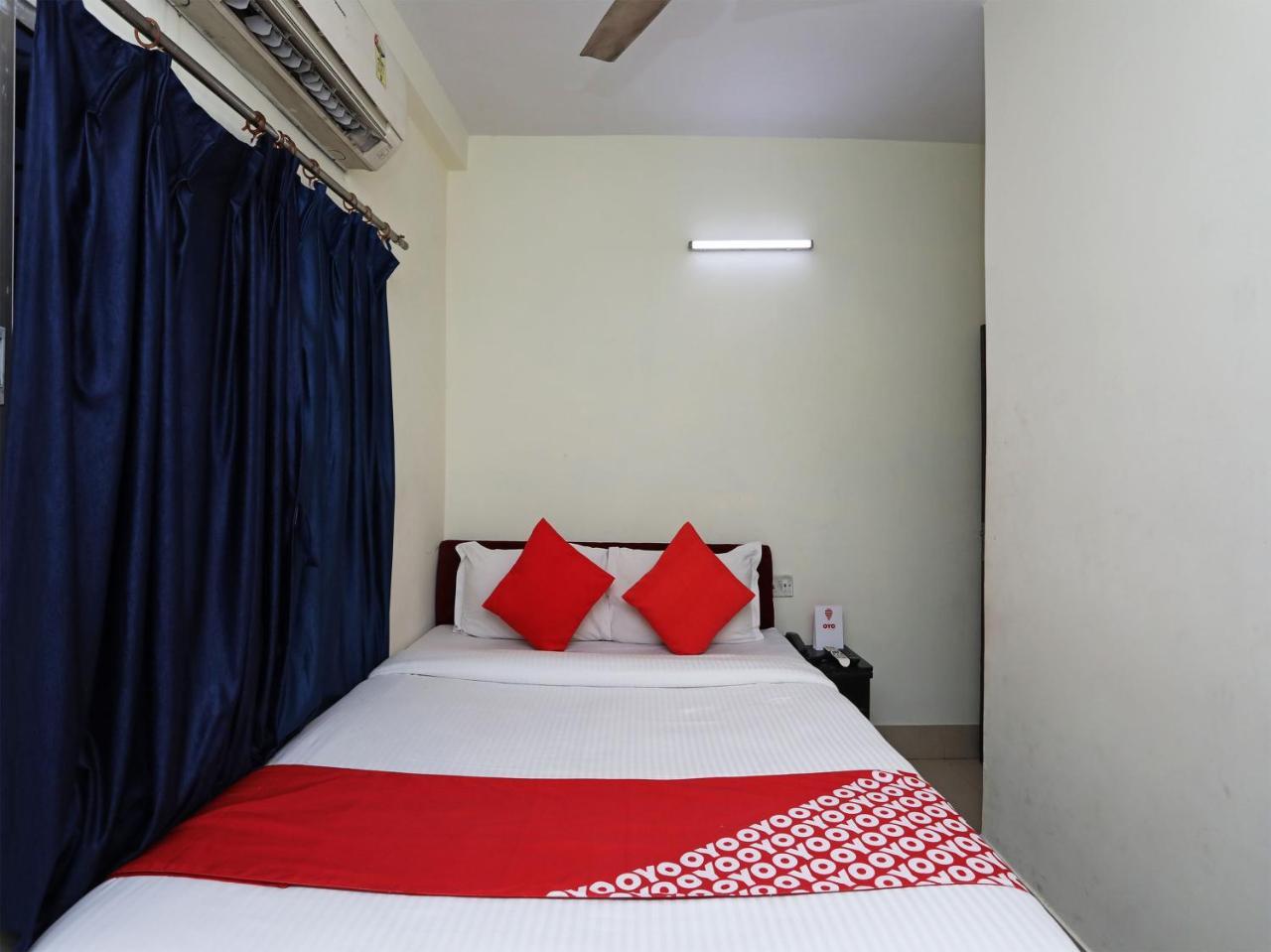Oyo 13906 Vinita Inn Santragachi ภายนอก รูปภาพ